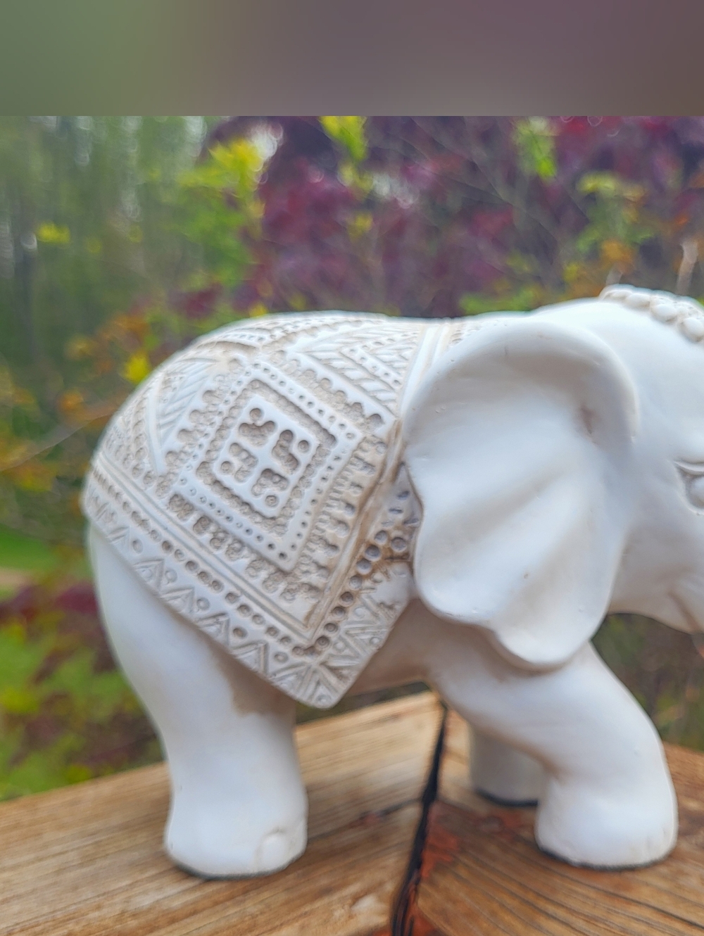 White Elephant Figurine Boho Tribal Blanket Detail Resin Statue 9 in Home Decor